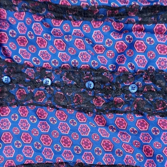 NY Collection Womens plus sized button down blouse - Picture 3 of 10